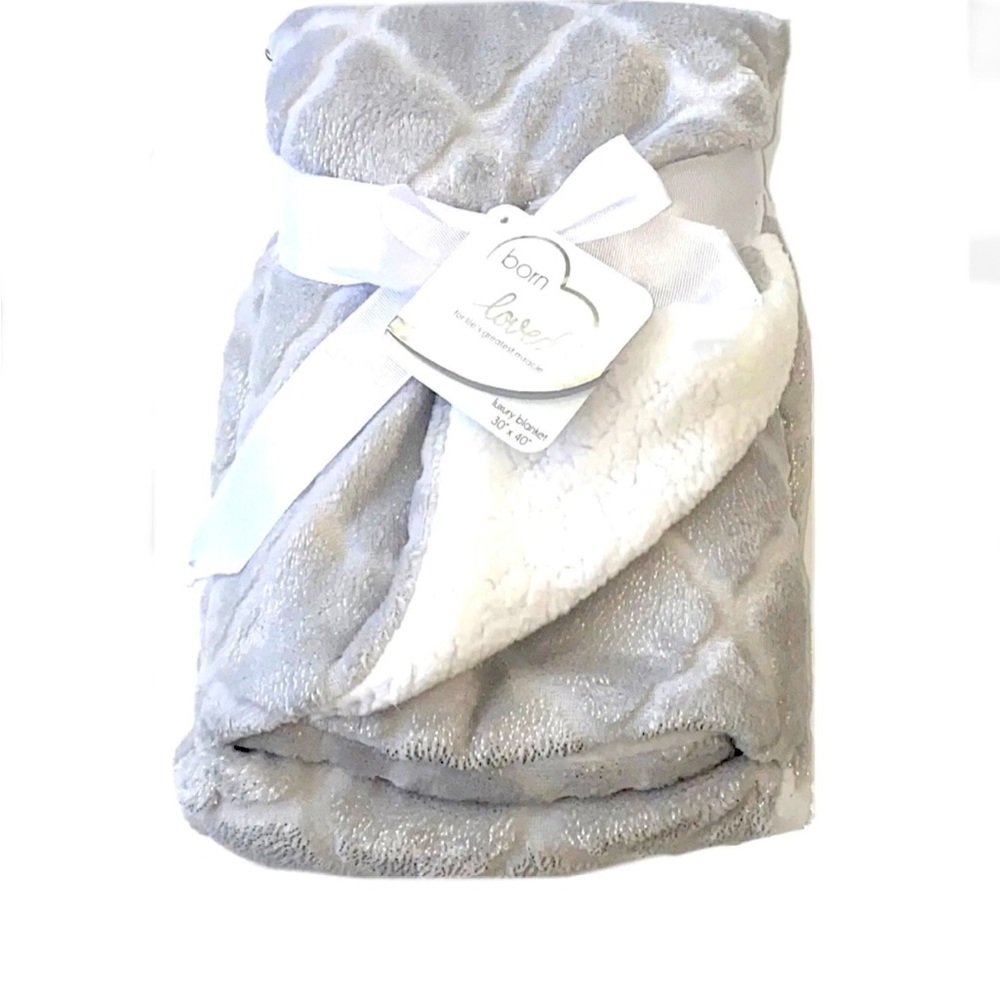 Born Loved Trellis Carved Shimmering  Reverse to Sherpa Lightweight Baby Blanket
